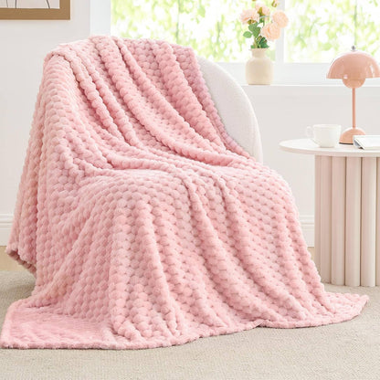 Textured Ribbed Checkered Fleece Throw Blanket – 3D Plush