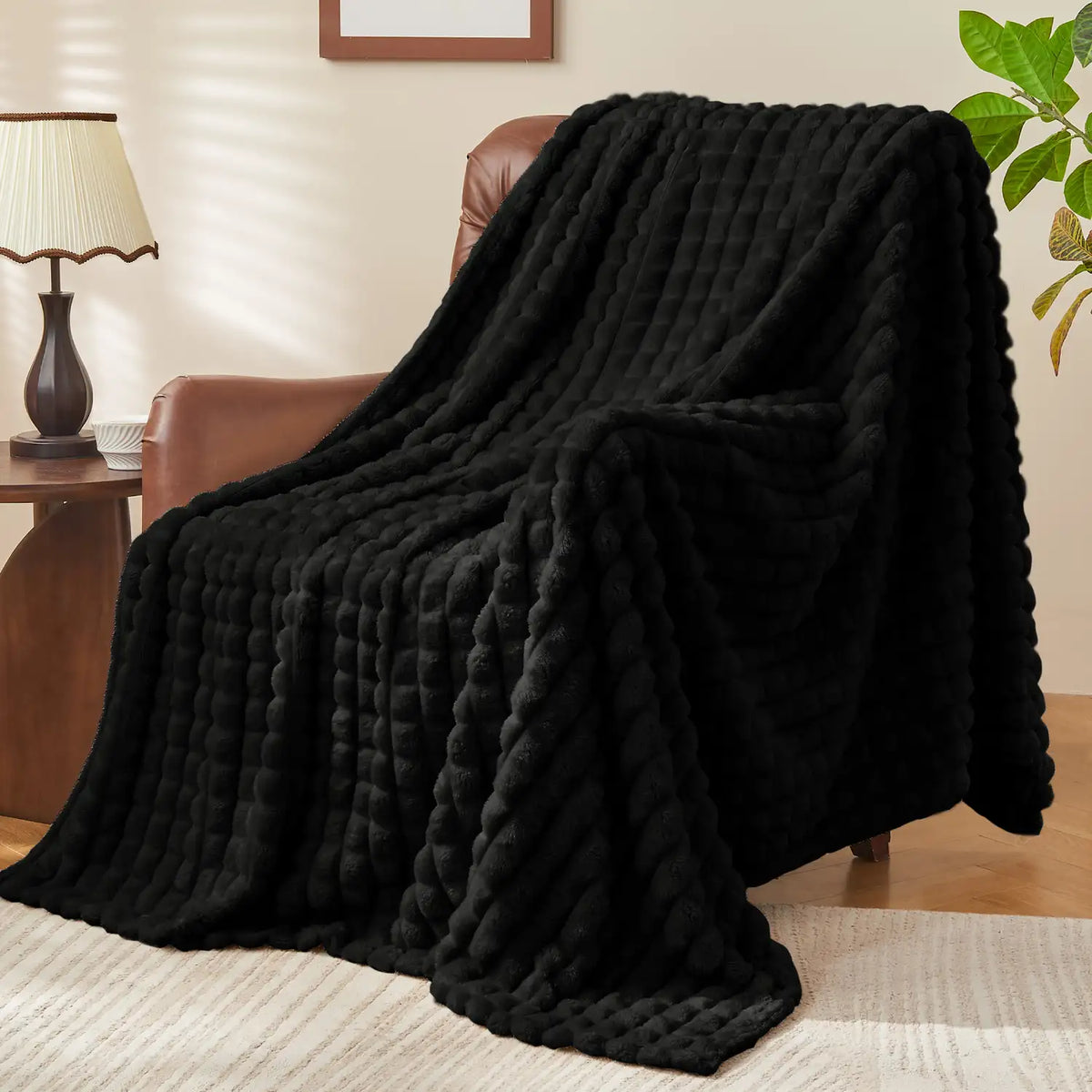Textured Ribbed Checkered Fleece Throw Blanket – 3D Plush