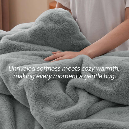 Luxe Flannel Faux Fur Comforter Set – Thick Winter Bedding