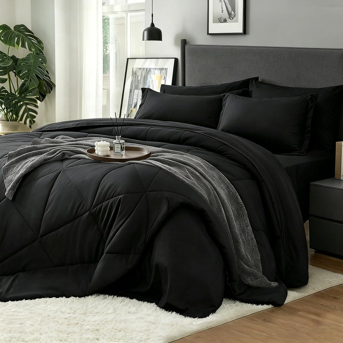 Luxe Reversible Comforter Set – 7-Piece All-Season Bedding with Sheets